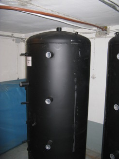 Pufferspeicher ohne Isolation